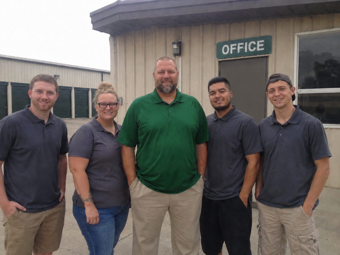 Pest control professionals in Gary, IN